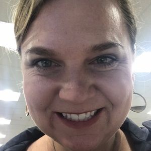 Meet your Posher, Sabrina